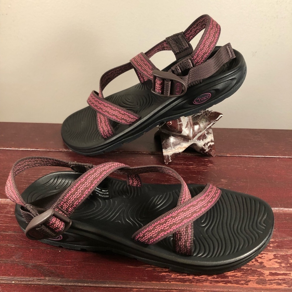 Chaco's Women's Z/Volv Sandals Brown/Pink Size 11 - Picture 2 of 10